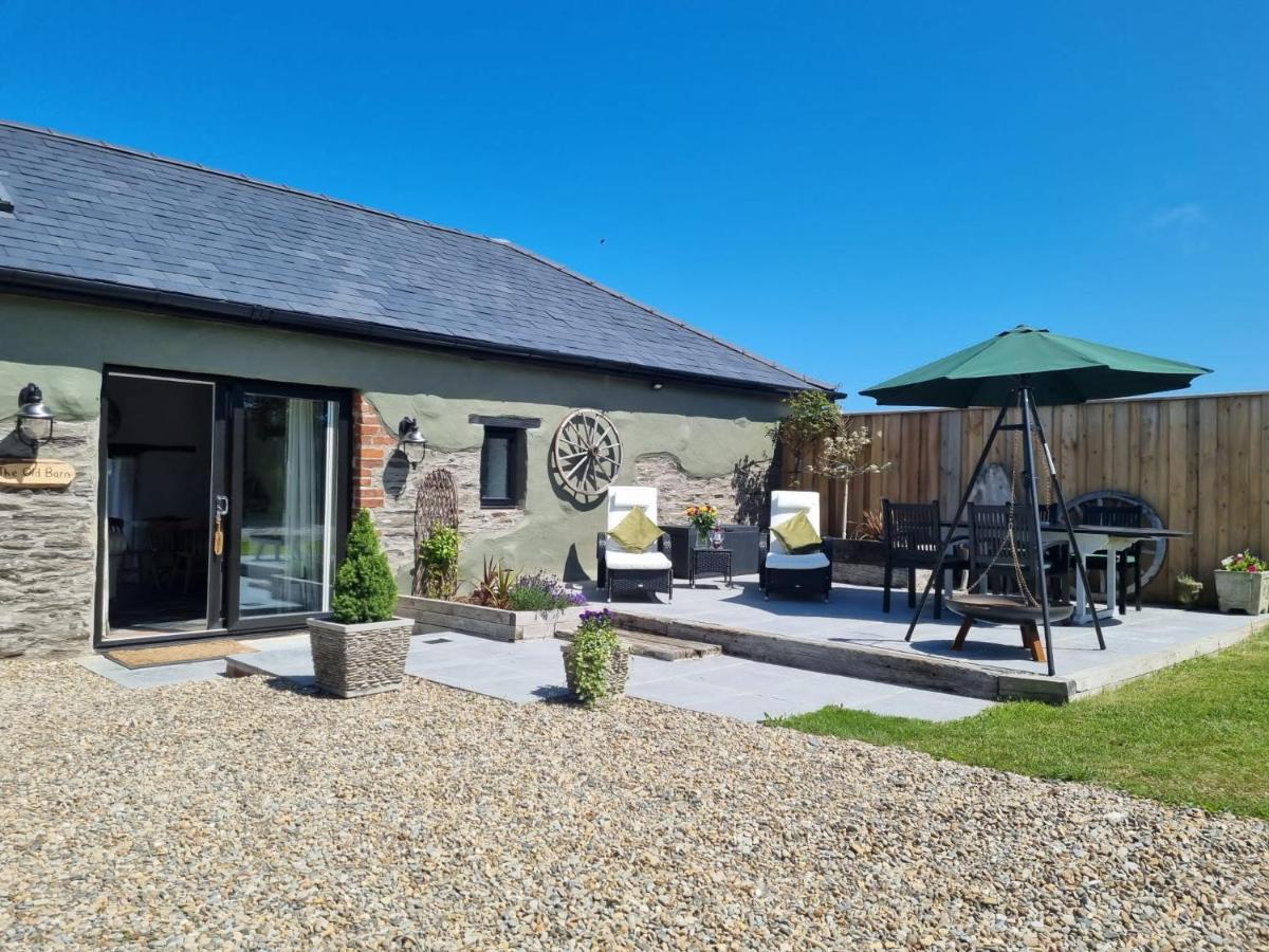 Byre Cottages & Log Cabin Cardigan Ngoại thất bức ảnh